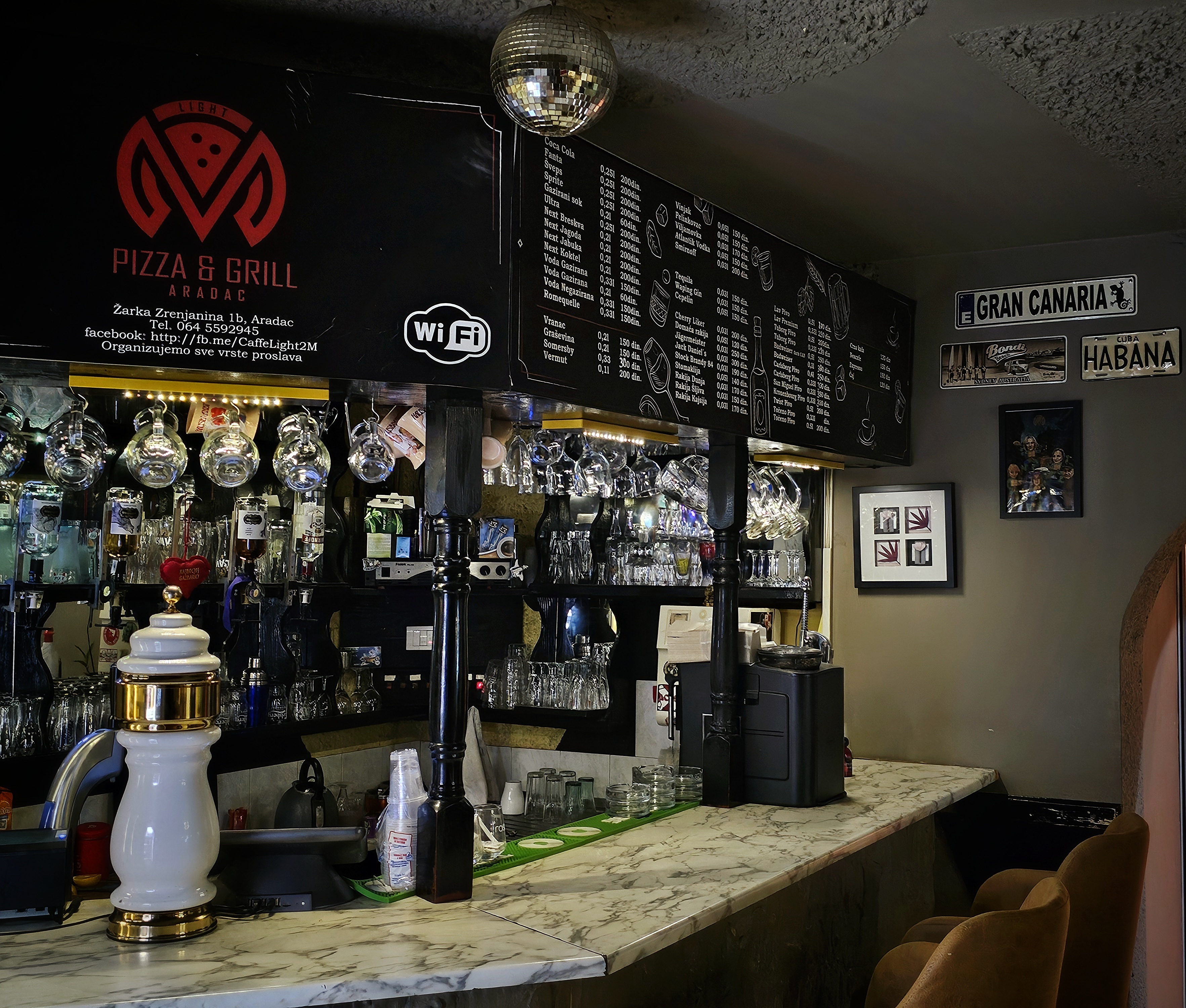 Pizza & Grill Light - Lokal