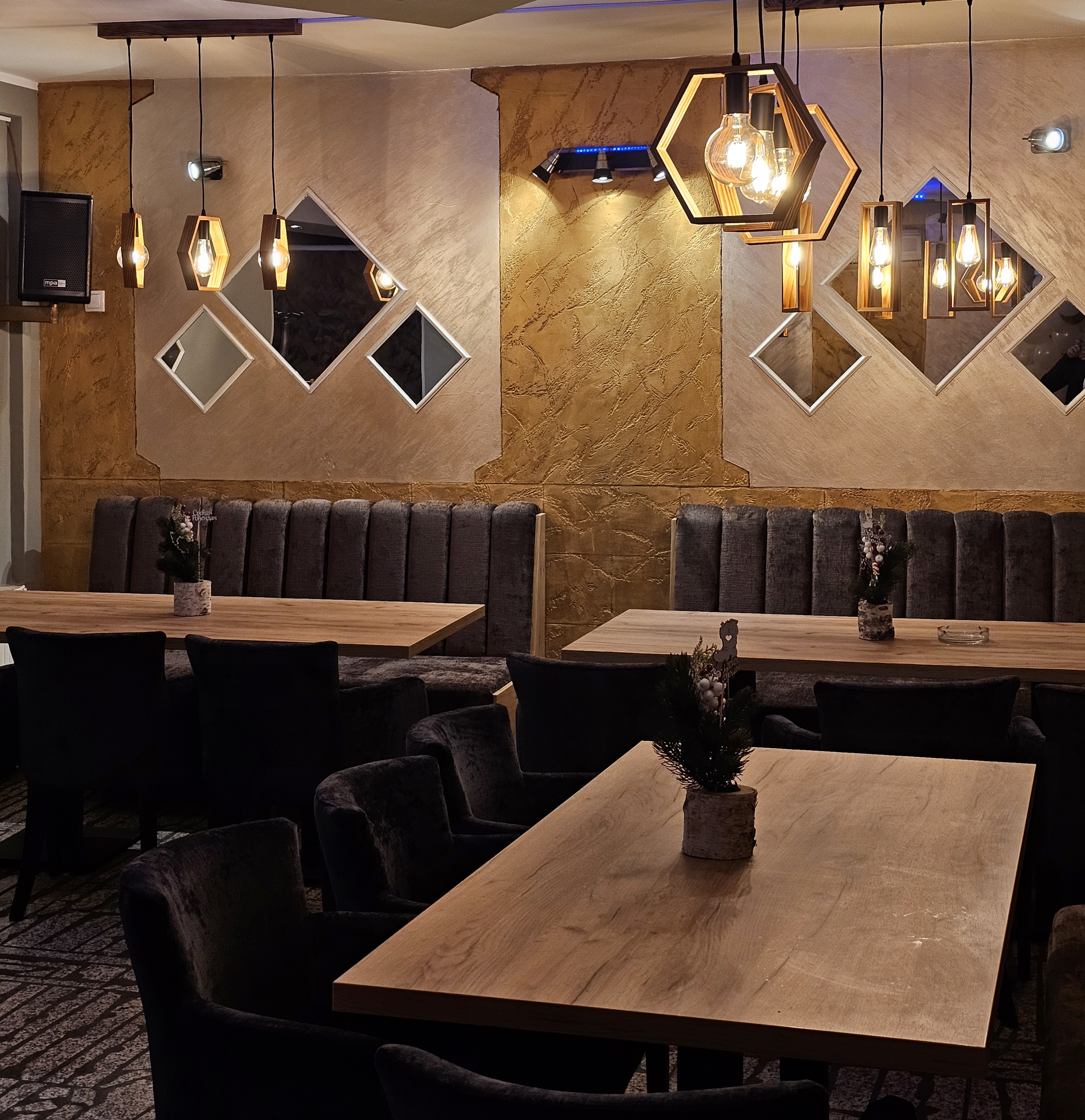 Pizza & Grill Light - Lokal